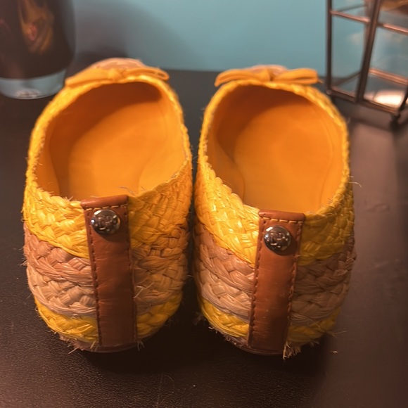 Donald J. Pliner Gret Sungold Multi Raffia Braid Woven Flats - Picture 7 of 11